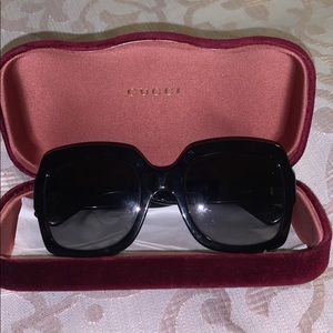 GUCCI GG0053S 001 Black Sunglasses 54mm